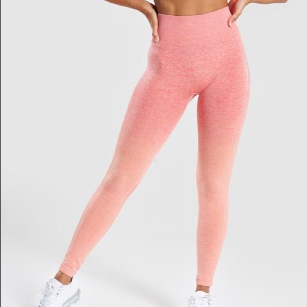 GYMSHARK (S) Ombré Seamless Leggings Peach…
